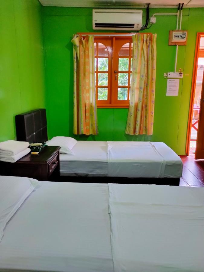 Taman Negara Rainbow Guest House Kuala Tahan Εξωτερικό φωτογραφία