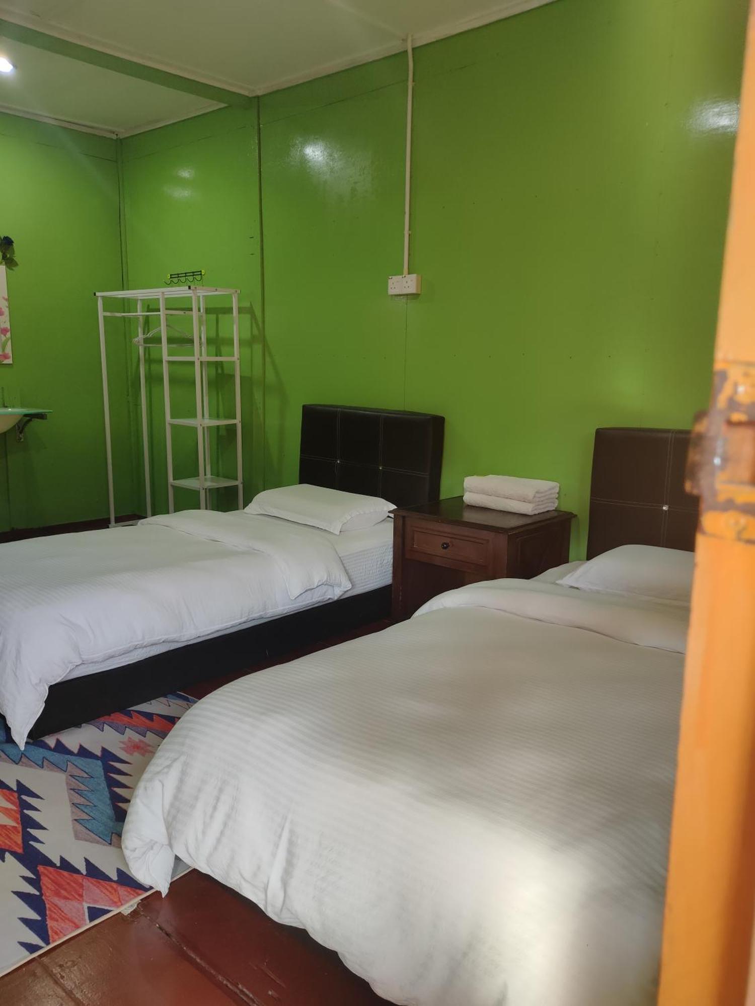 Taman Negara Rainbow Guest House Kuala Tahan Εξωτερικό φωτογραφία